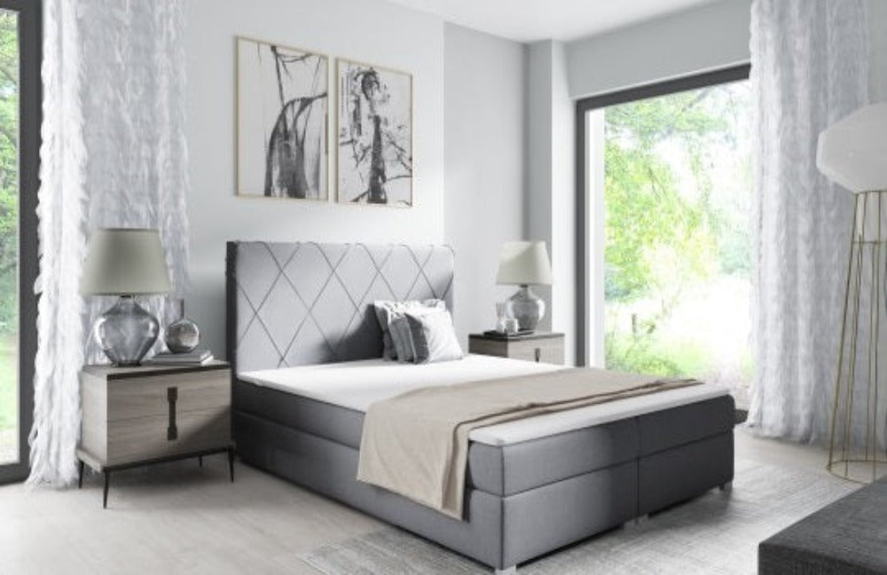 Boxspring Minu v sivi barvi